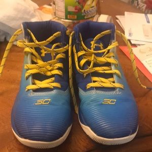Under Armour  Steph Curry boy shoes